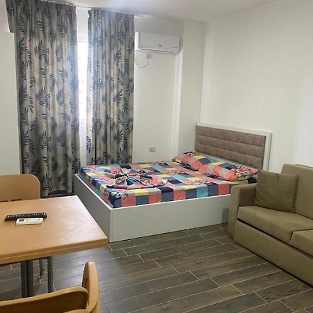Summer Apartments Shengjin Exterior photo