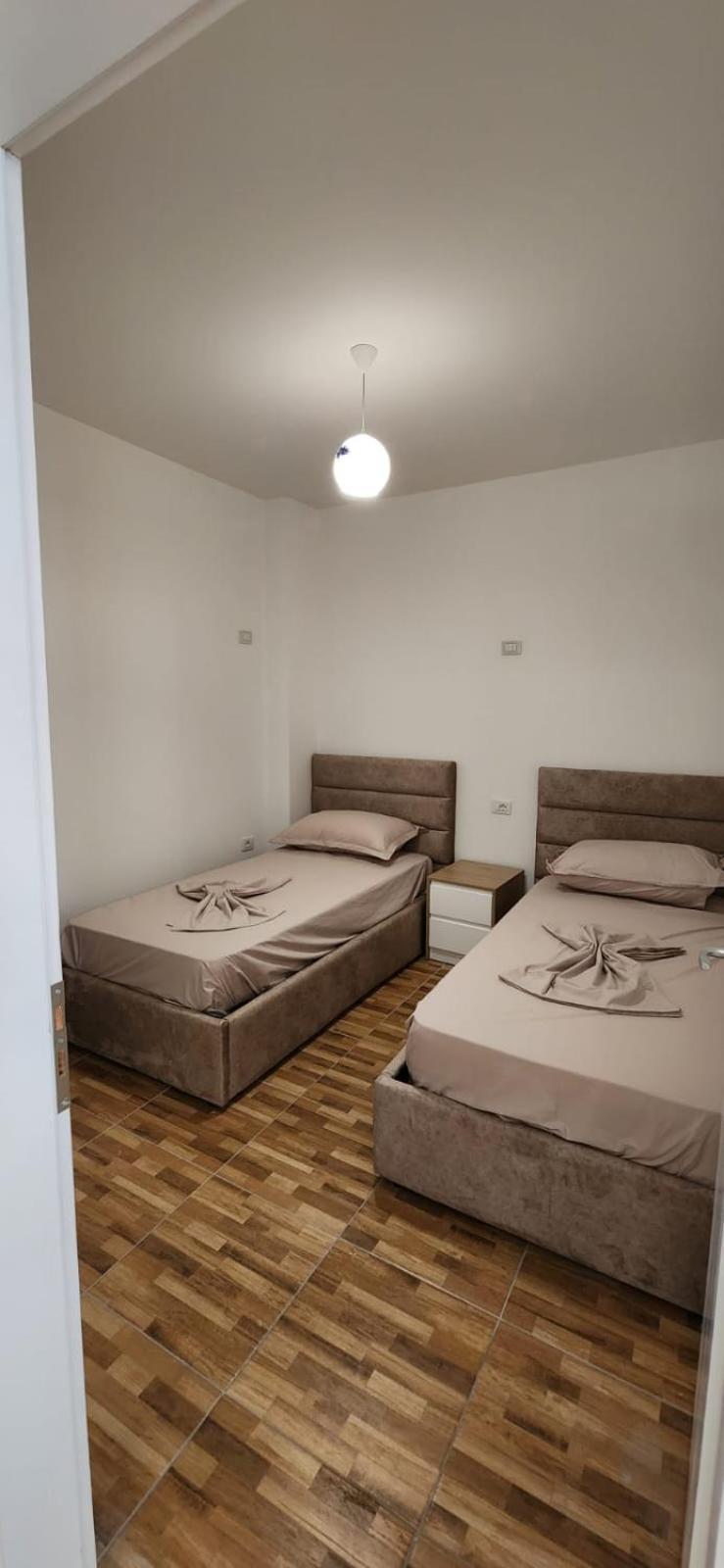 Summer Apartments Shengjin Exterior photo